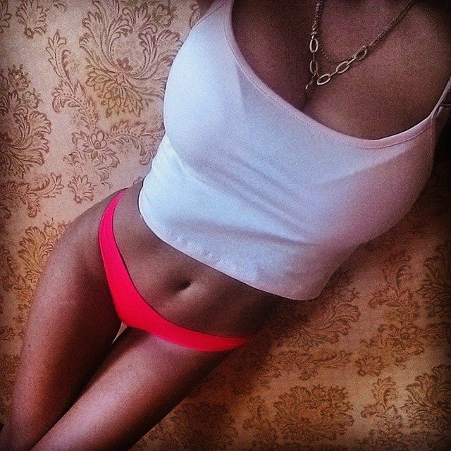Тамила, 22